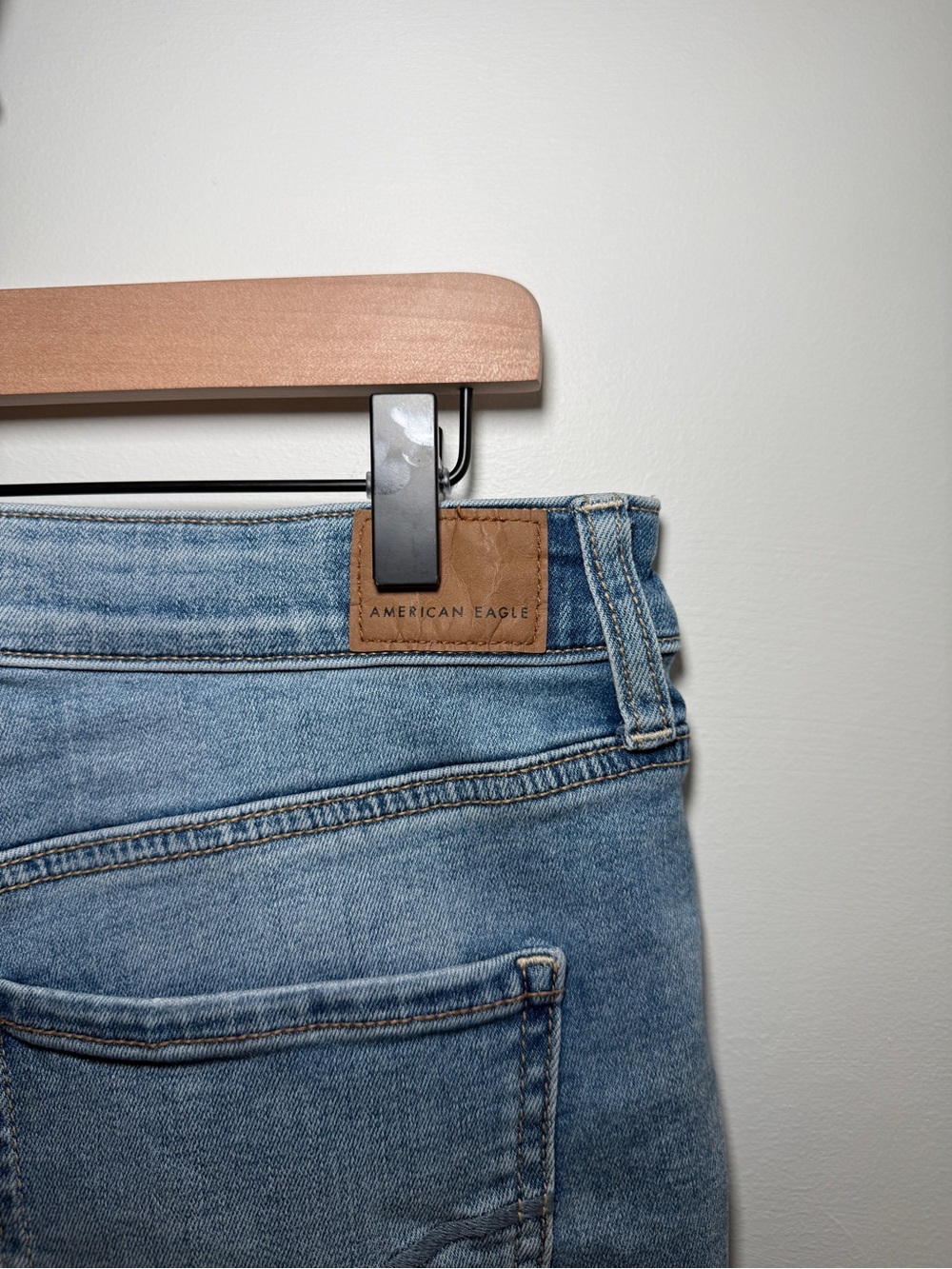 American Eagle Hi-Rise Shortie Shorts - Picture 4 of 9